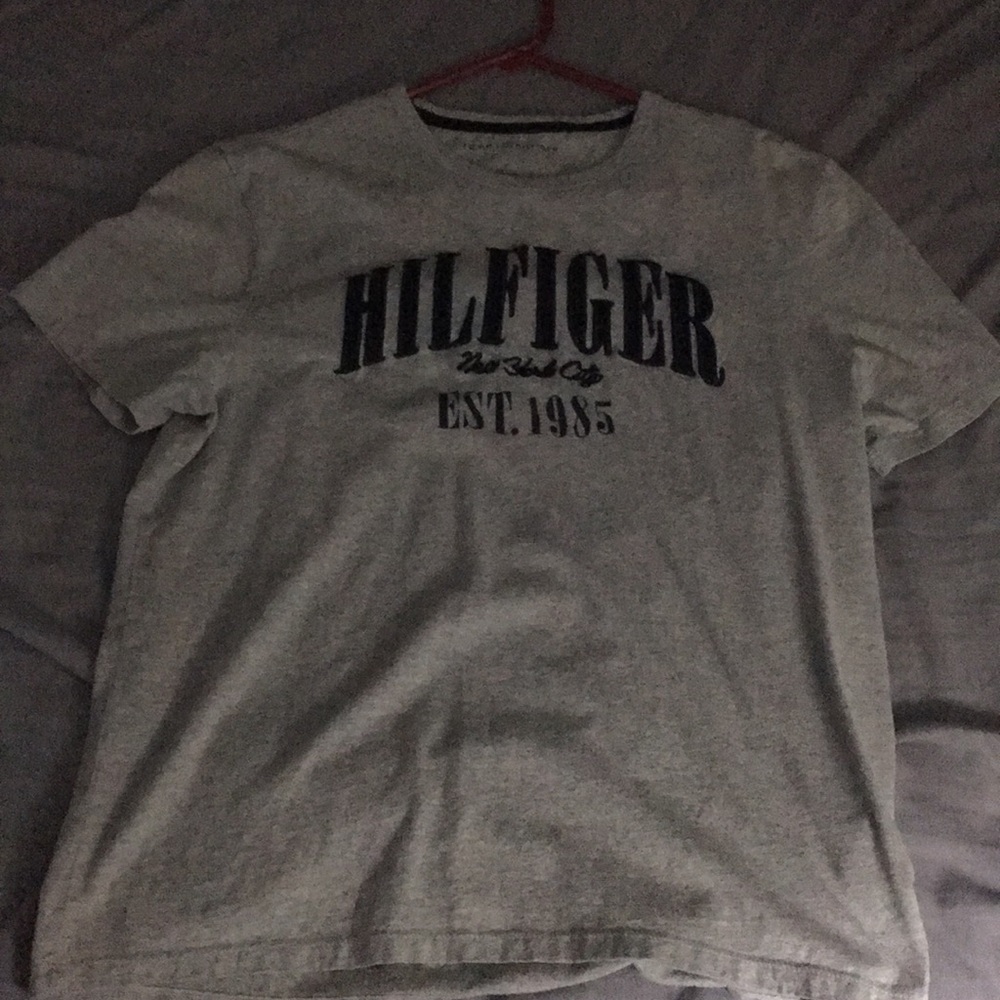 Tommy Hilfiger men’s small shirt